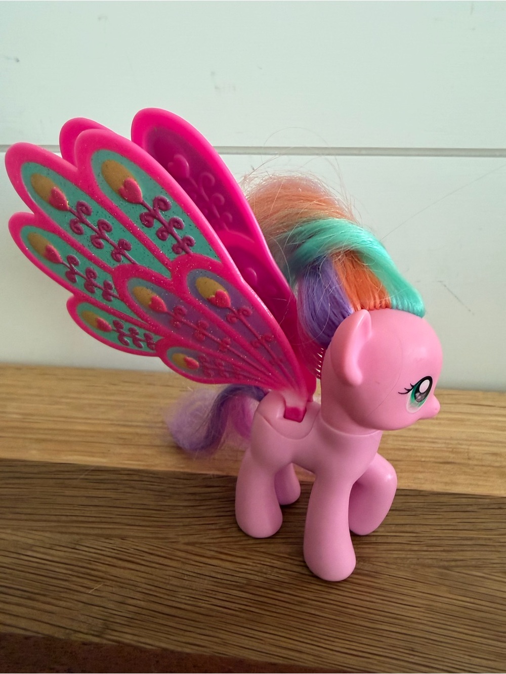 My Little Pony Hasbro Glimmer Wings Ploomette Pink Pony